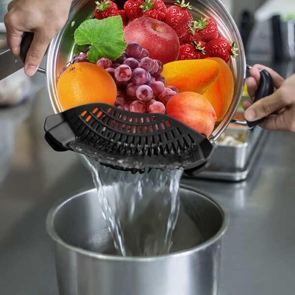 AUOON Clip On Strainer Silicone for All Pots and Pans, Pasta Strainer Clip on Food Strainer for Meat Vegetables Fruit Silicone Kitchen Colander - Image 3