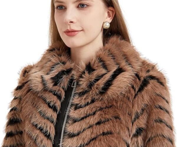 GRAN ORIENTE Women Faux Fur Leopard Print Cropped Jacket,Fleece Fluffy Leather Lined Zip Up Coat - Image 4